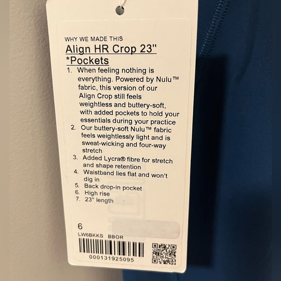 Blue align crops with pockets 6 - Picture 3 of 4